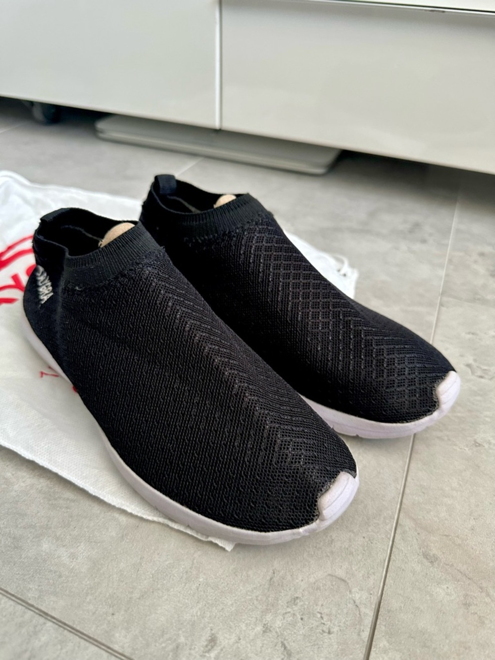 Taygra Crossfeet Black Sneakers Dance shoes for Zouk BR 35 US size 6 - 6.5 EU 37